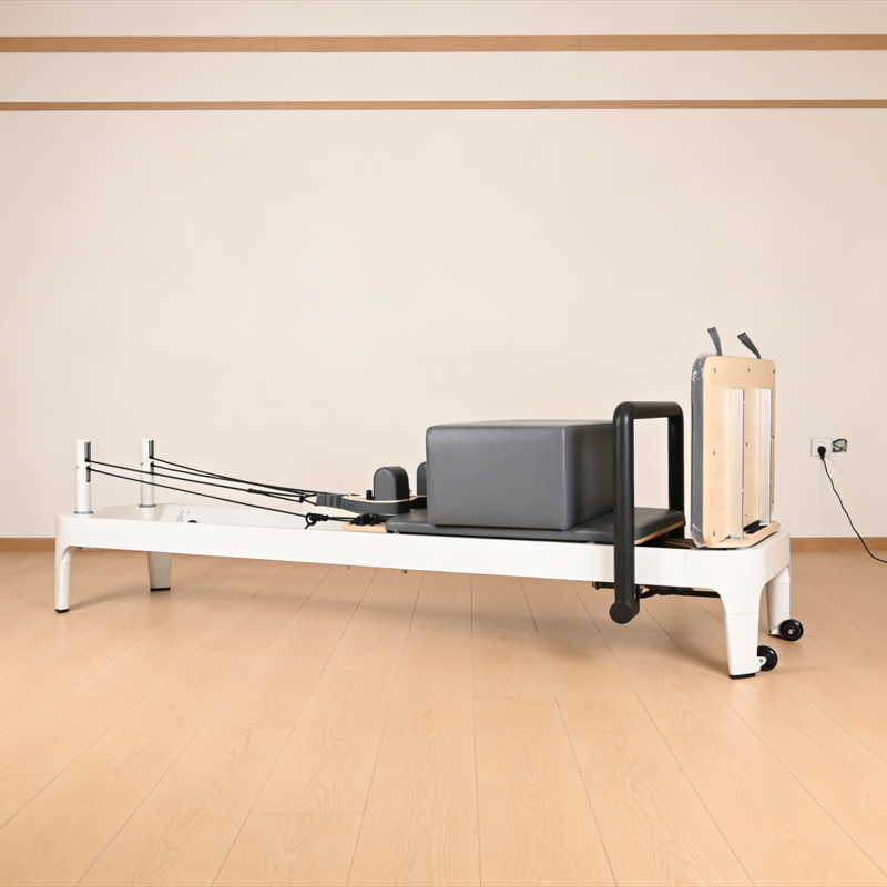 New Stock Arrival Aluminum Reformer Pilates with Yoga Studio
