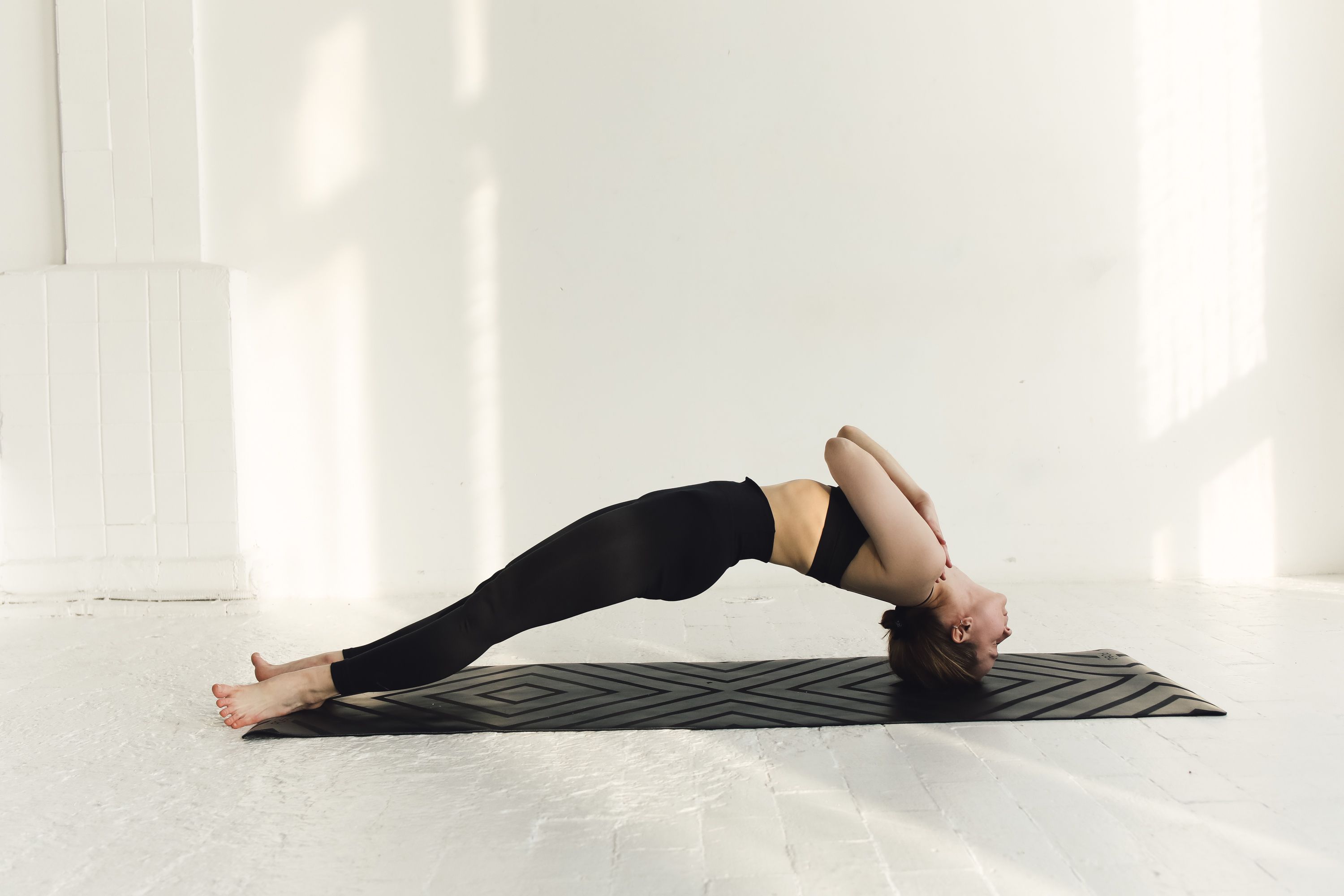 20 Minute Full Body At home Mat Pilates Workout Routine
