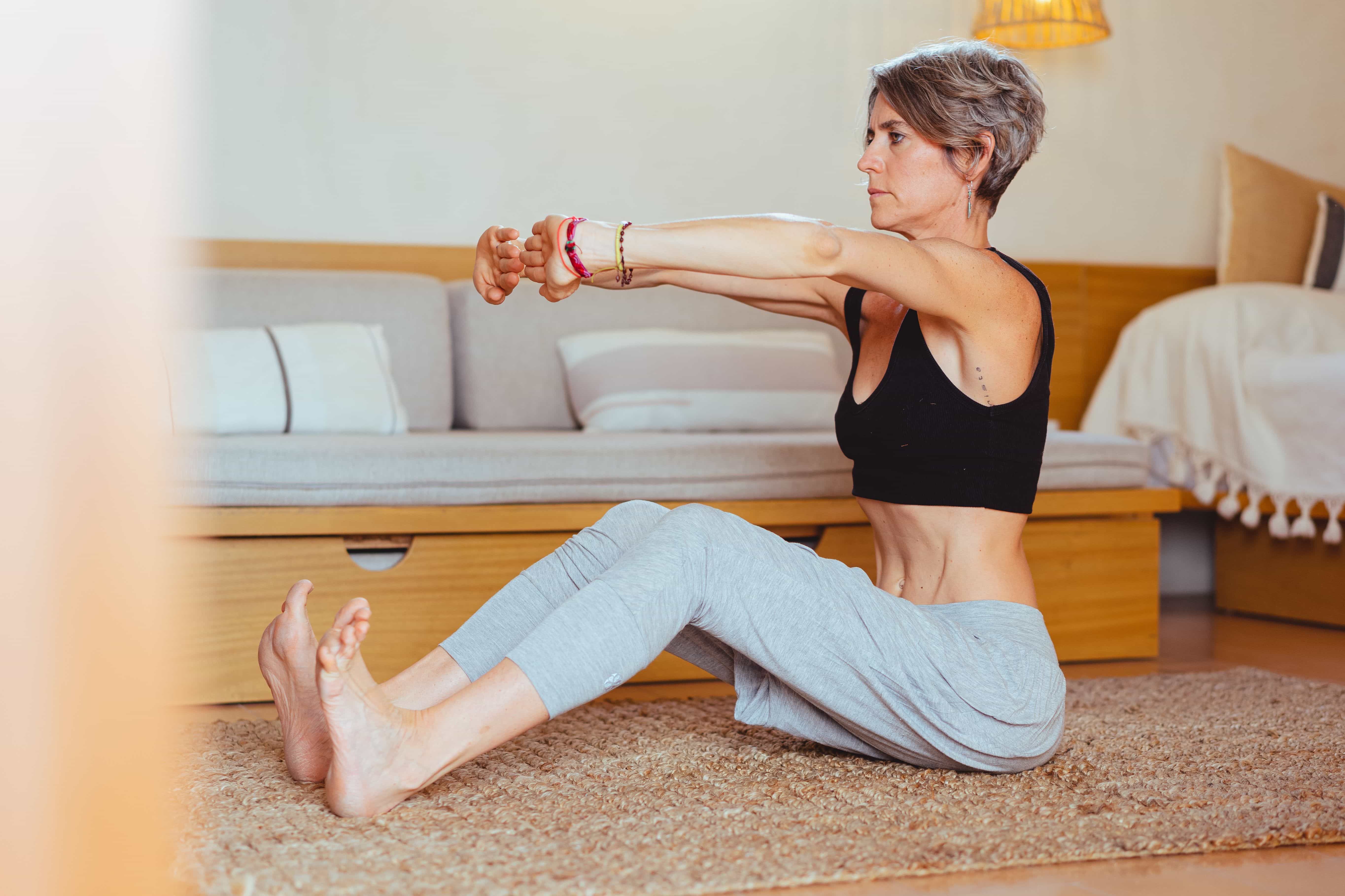Calming Evening Pilates Flow To Unwind Your Body After A Busy Day