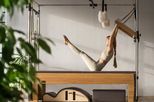  Wholesale Pilates Reformer | OEM & ODM Pilates Equipment Supplier