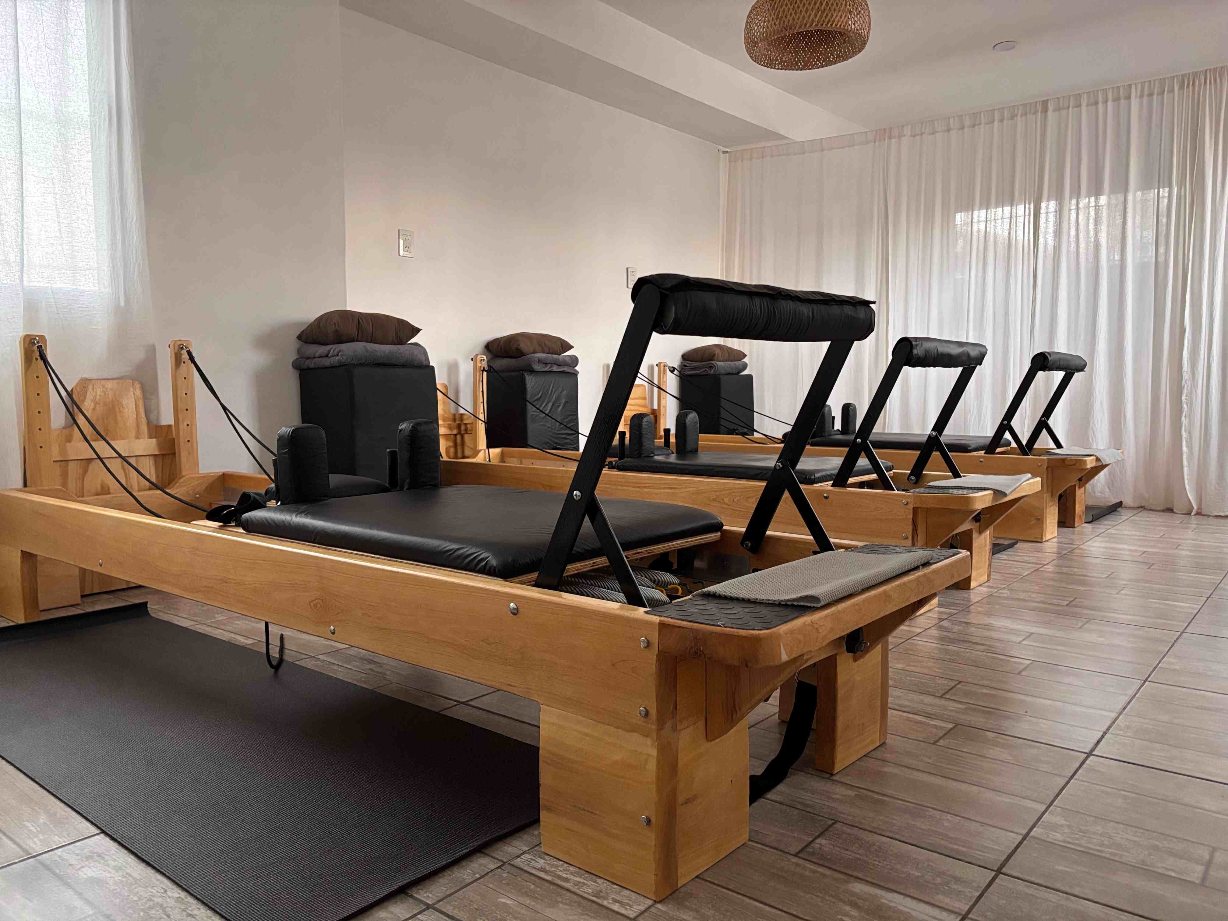 Pilates Spring Tension Guide: Matching Spring Combinations for Different Training Goals
