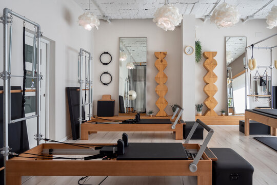 How to Pick the Right Pilates Equipment for Small Home Spaces
